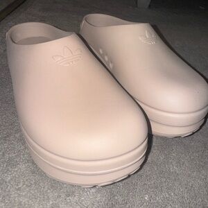 Adidas beige Stan smith mules size 8